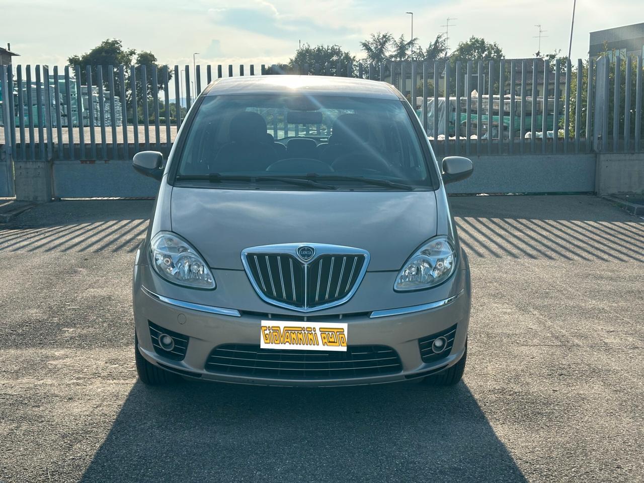 Lancia MUSA 1.3 Mjt 16V 95 CV S&S DPF Oro