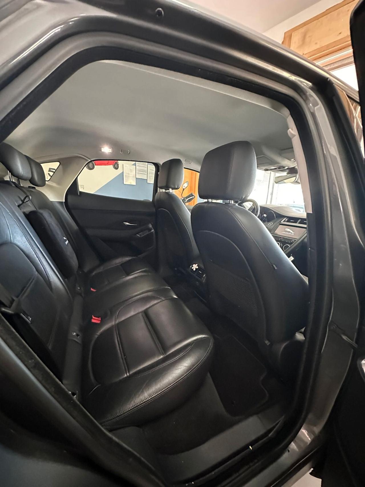 Jaguar E-Pace 2.0D 150 CV AWD aut. R-Dynamic HSE