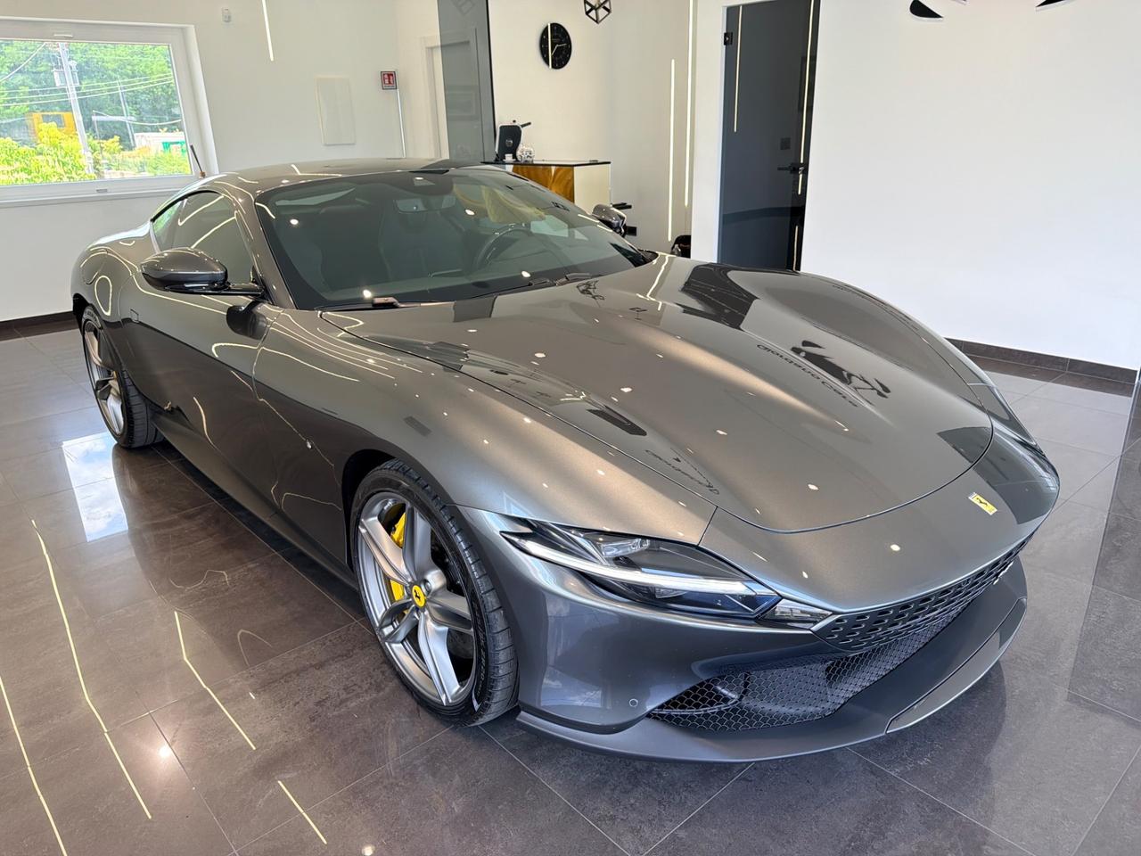Ferrari Roma uni pro garanzia uff e service incluso 2030