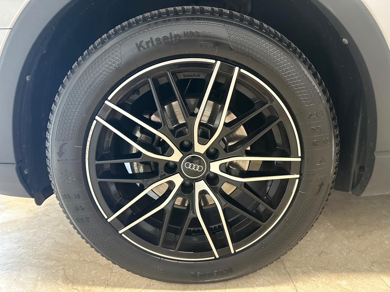 Audi Q3 35 TDI S tronic Business Advanced