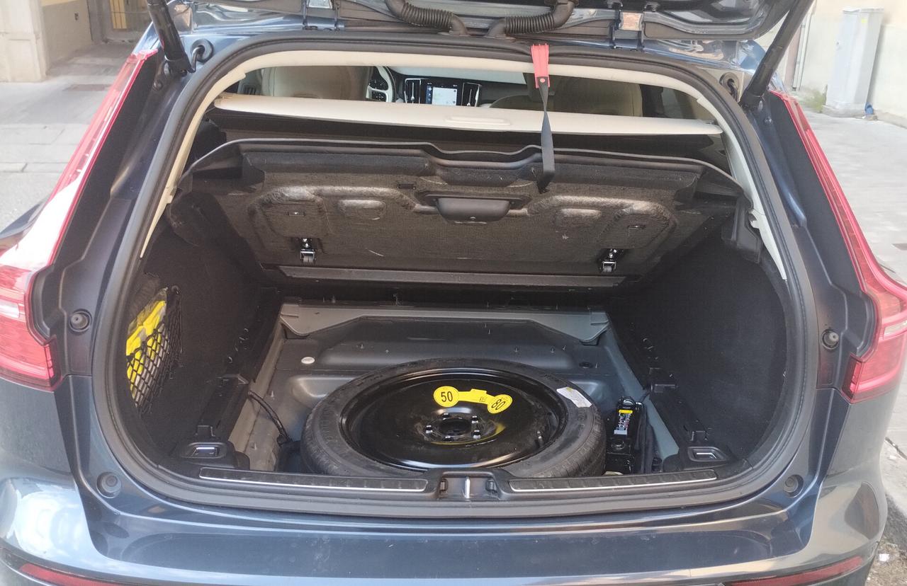 Volvo V60 B4 (d) Geartronic Inscription