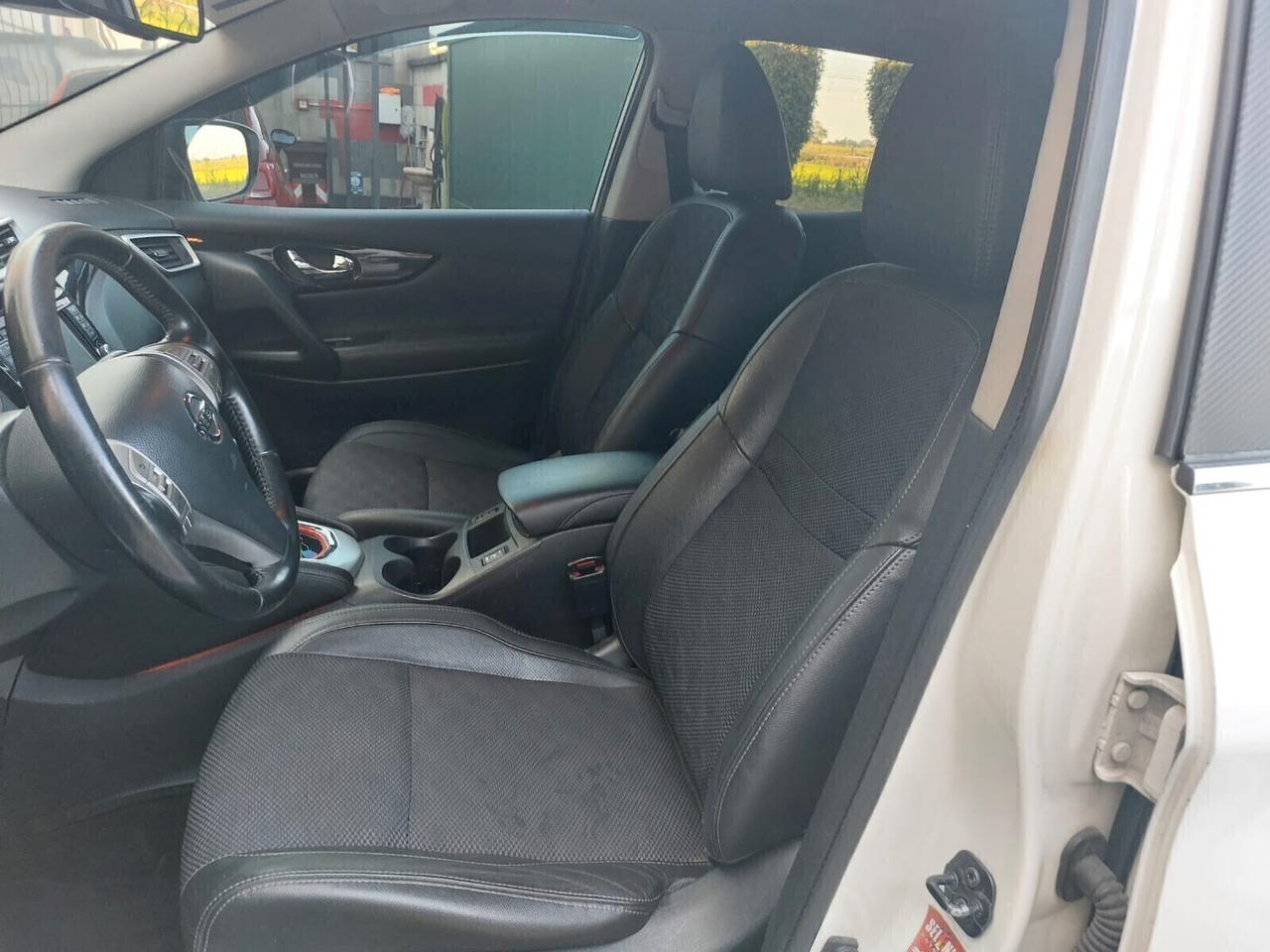 Nissan Qashqai 1.6 dCi 2WD Tekna 130CV XTRONIC