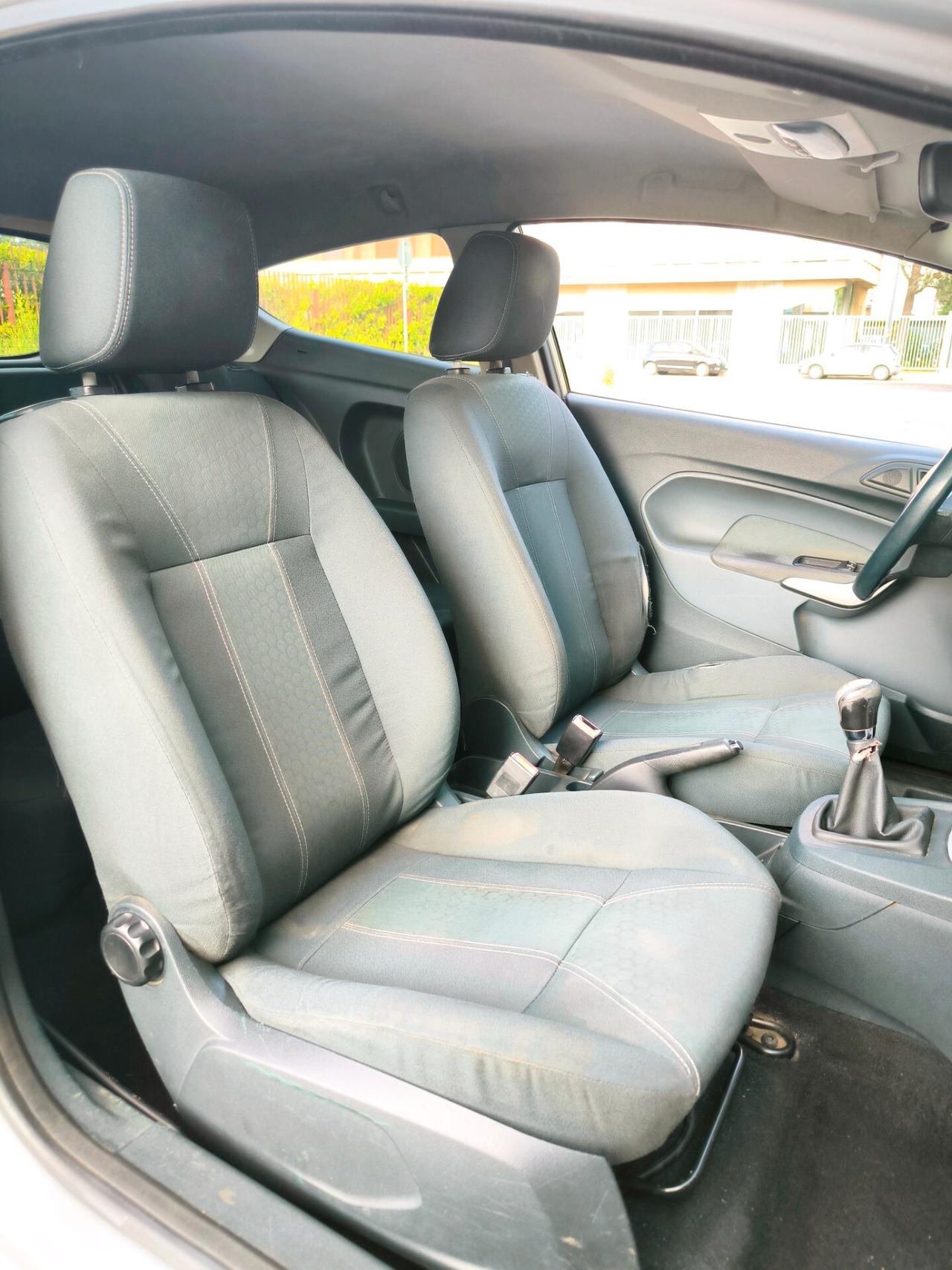 Ford Fiesta 1.2 82CV 3P Titanium