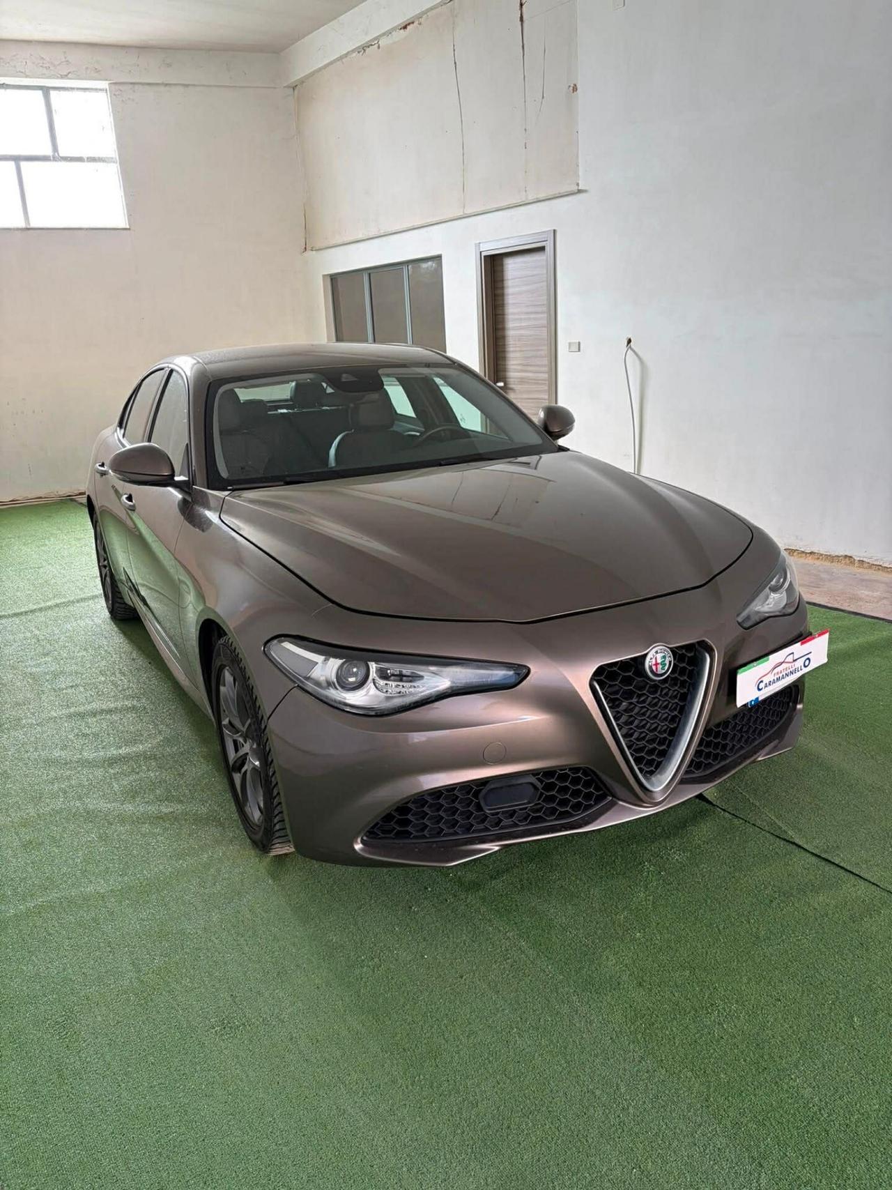 Alfa Romeo Giulia 2.2 Turbodiesel 160 CV Super