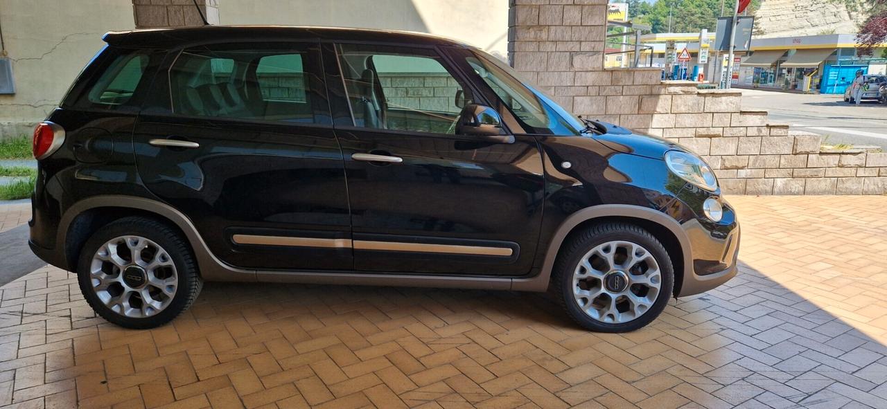 Fiat 500L 1.6 Multijet 105 CV Trekking UNIPROPRIETARIO TAGLIANDATA