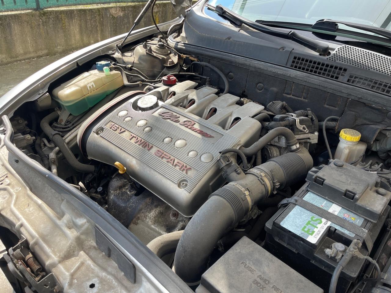 Alfa Romeo 147 1.6i benzina T- Spark neopatentati