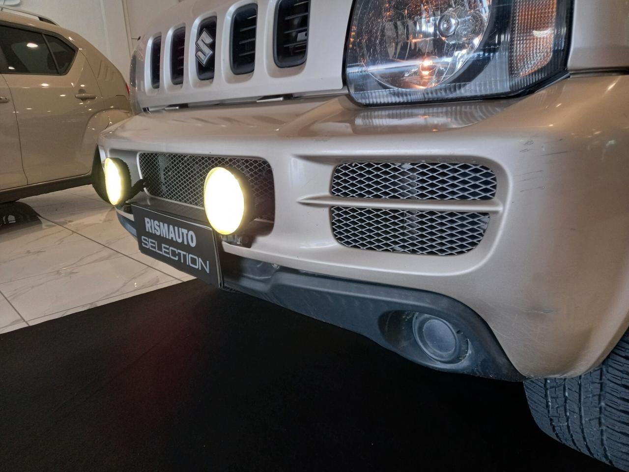 Suzuki Jimny 1.3i 16V cat 4WD JX