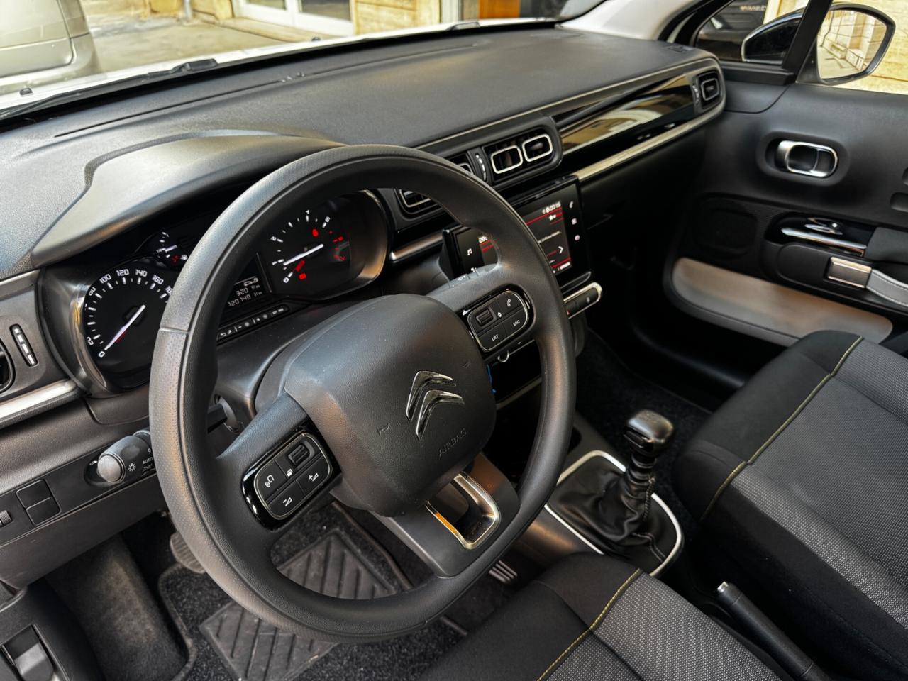 Citroen C3 BlueHdi Shine Pack