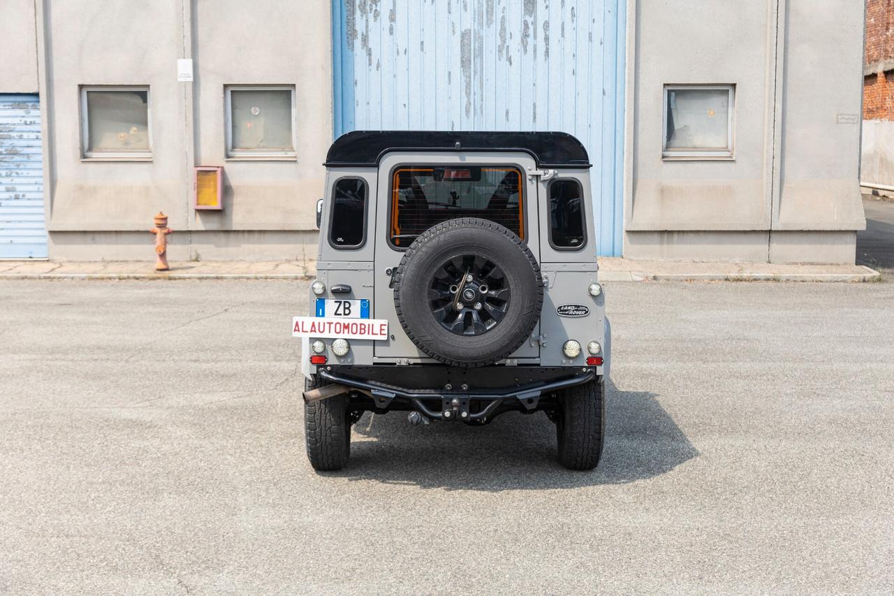 Land Rover Defender 90 2.5 300tdi* Restauro totale* Sedili Sparco* Pelle Marrone* Stupendo*