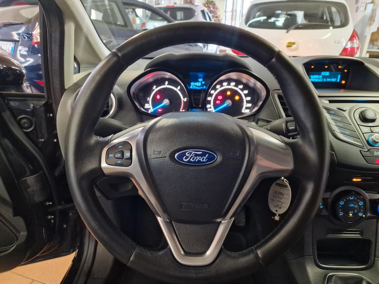 Ford Fiesta 1.5 TDCi 75CV 5 porte Titanium