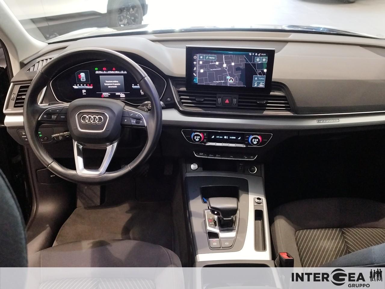 AUDI Q5 40 2.0 tdi mhev 12V Business quattro s-tronic