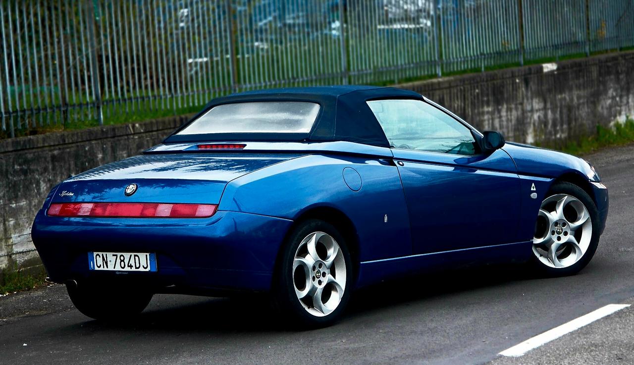 Alfa Romeo Spyder 916 LAVORI FATTI