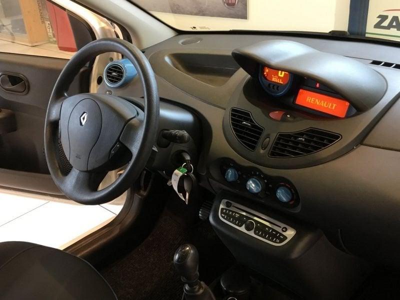 Renault Twingo LIVE 1.2 75cv