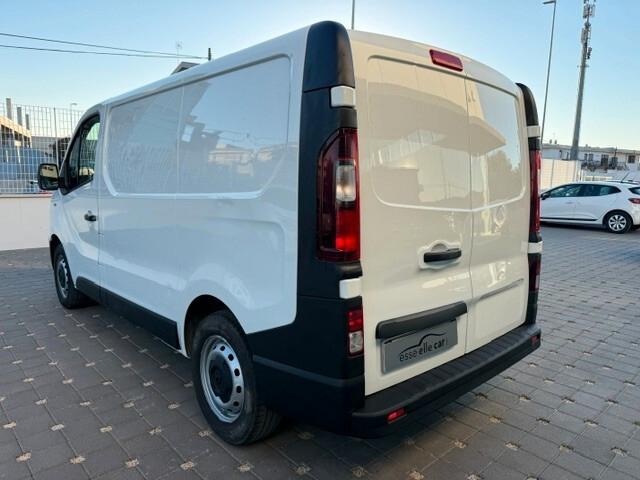 Renault Trafic 2.0 dCi 120 cv P.c T.n Ice 2022