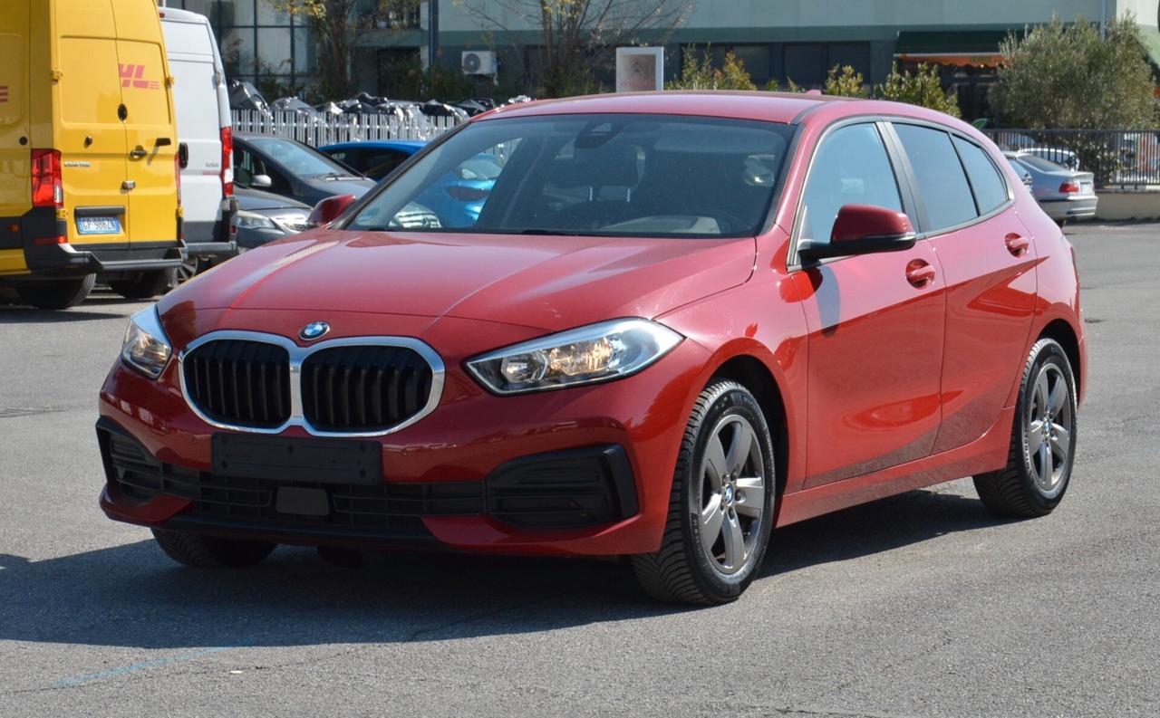 Bmw 116d 5p. SportLine