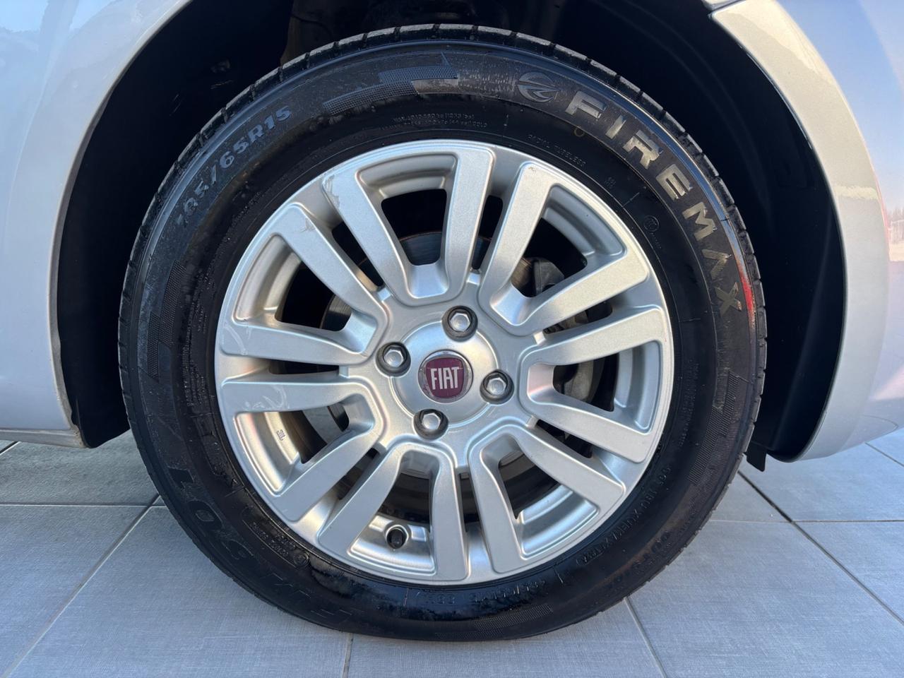 Fiat Punto 1.3 MJT II 75 CV 5 porte Virgin Radio