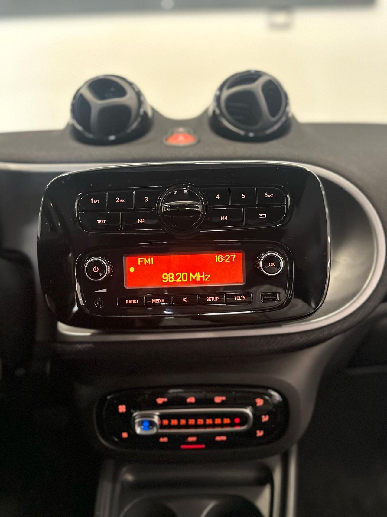 Smart ForTwo 1.0 twinamic Passion 15.000 KM