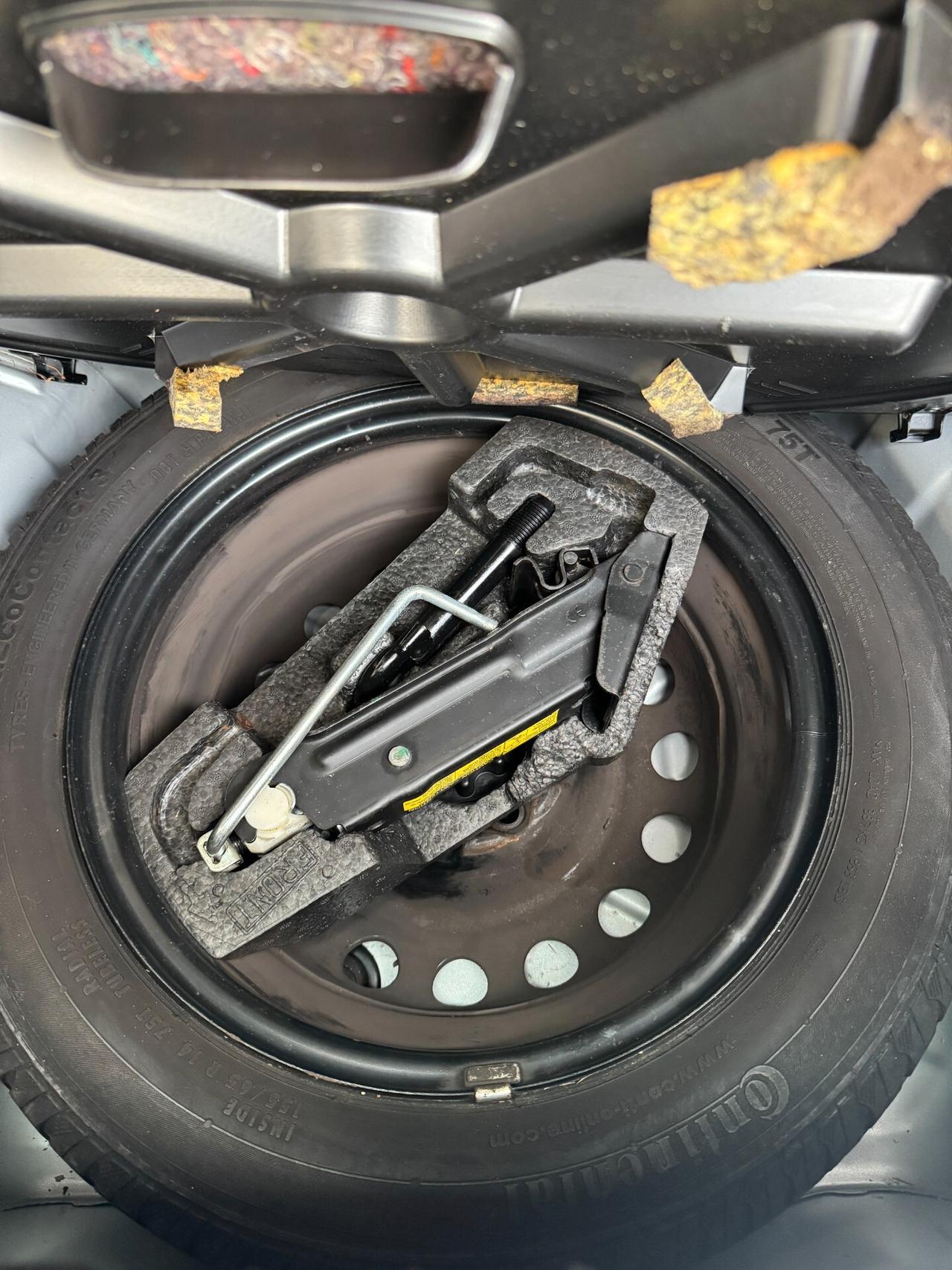 Toyota Aygo 1.0 50kW Benz 5p *67.000 km*UNICO proprietario*