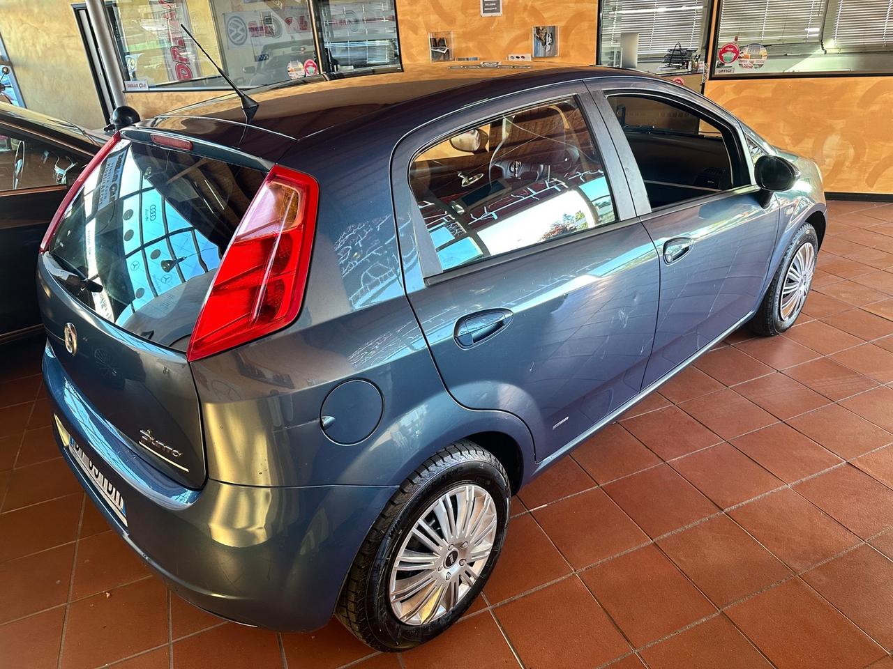 Fiat grande Punto 1.2 5 porte Dynamic 121.000km