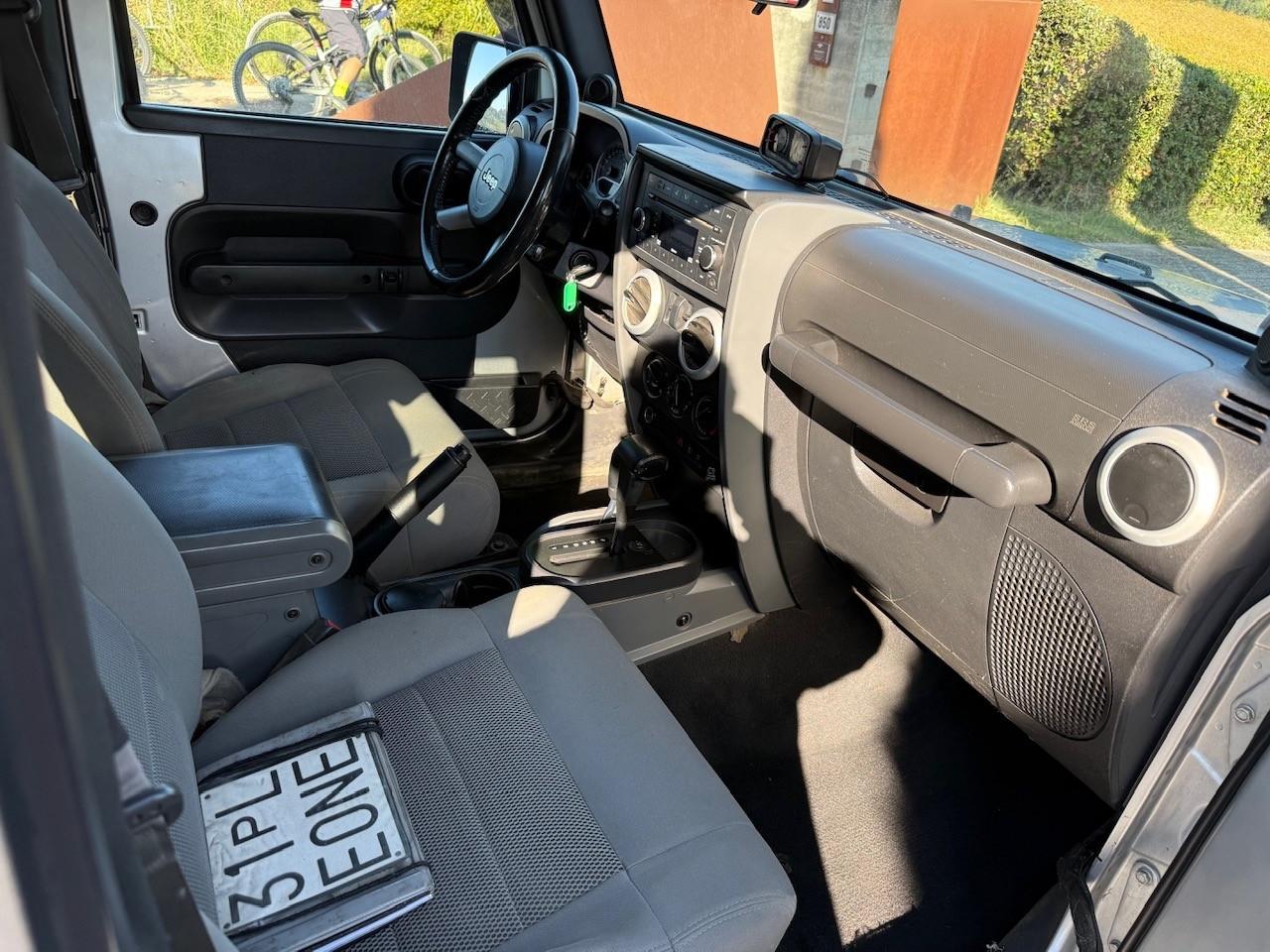 Jeep Wrangler 2.8 CRD DPF Sport Auto