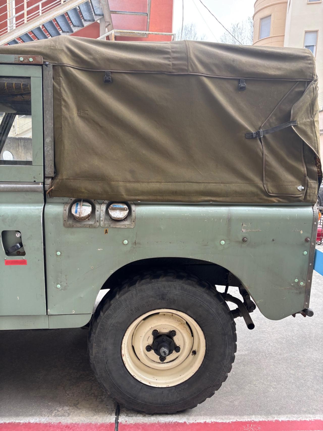 Land Rover 2 Series
