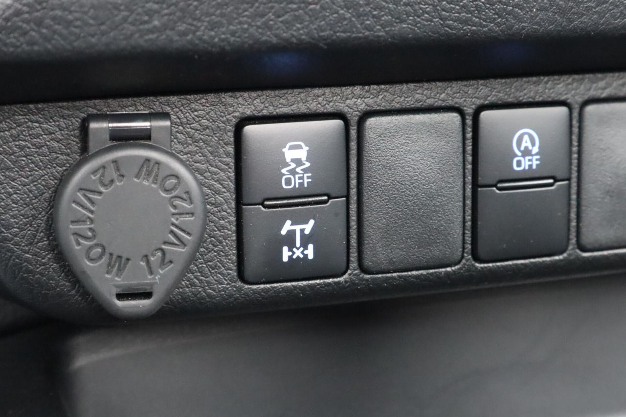 Toyota Hilux 2.4 Extra Cab GANCIO SOLO 33.900KM!