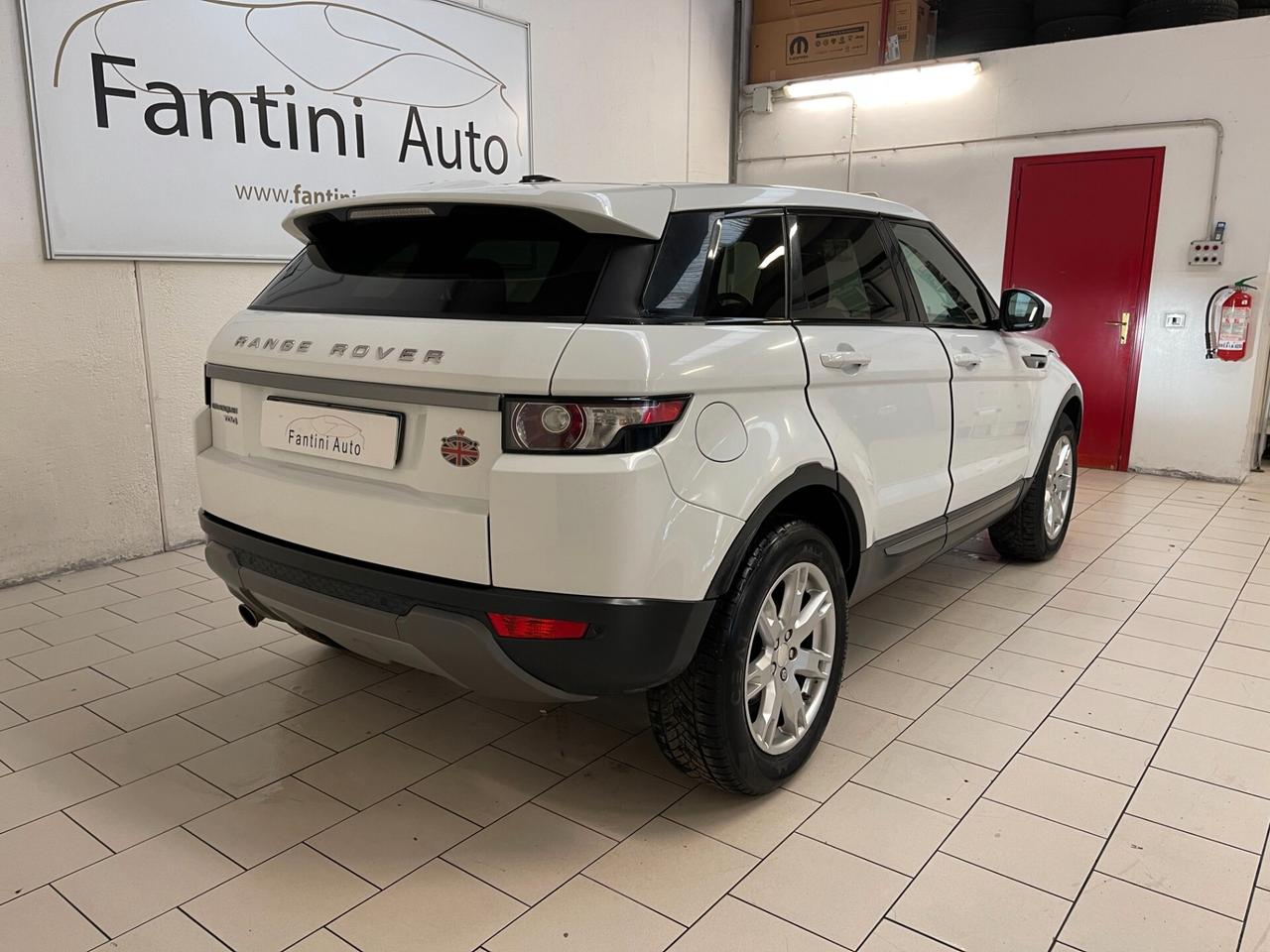 Land Rover Range Evoque Pure 2.2 td4 150cv c.manuale-LEGGI SOTTO