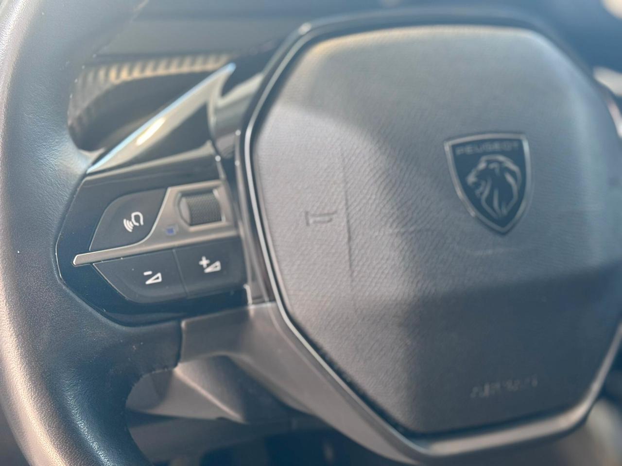 Peugeot 208 PureTech 100 Stop&Start 5 porte Allure