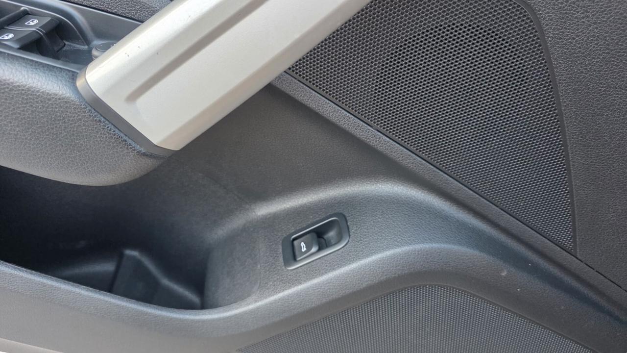 Audi Q2 30 TDI S tronic s-line Tetto