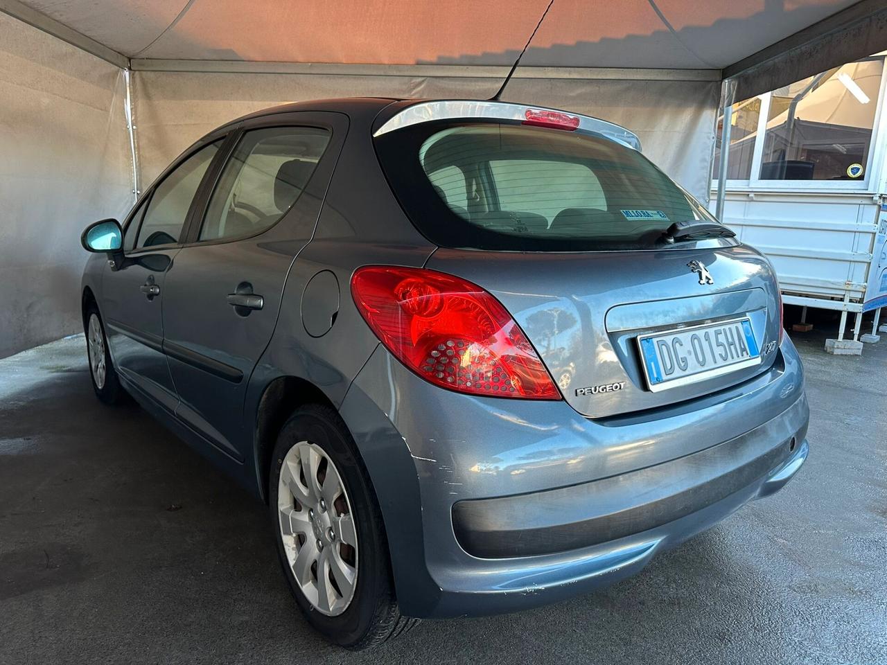 Peugeot 207 1.4 HDi 70CV 5p. XS