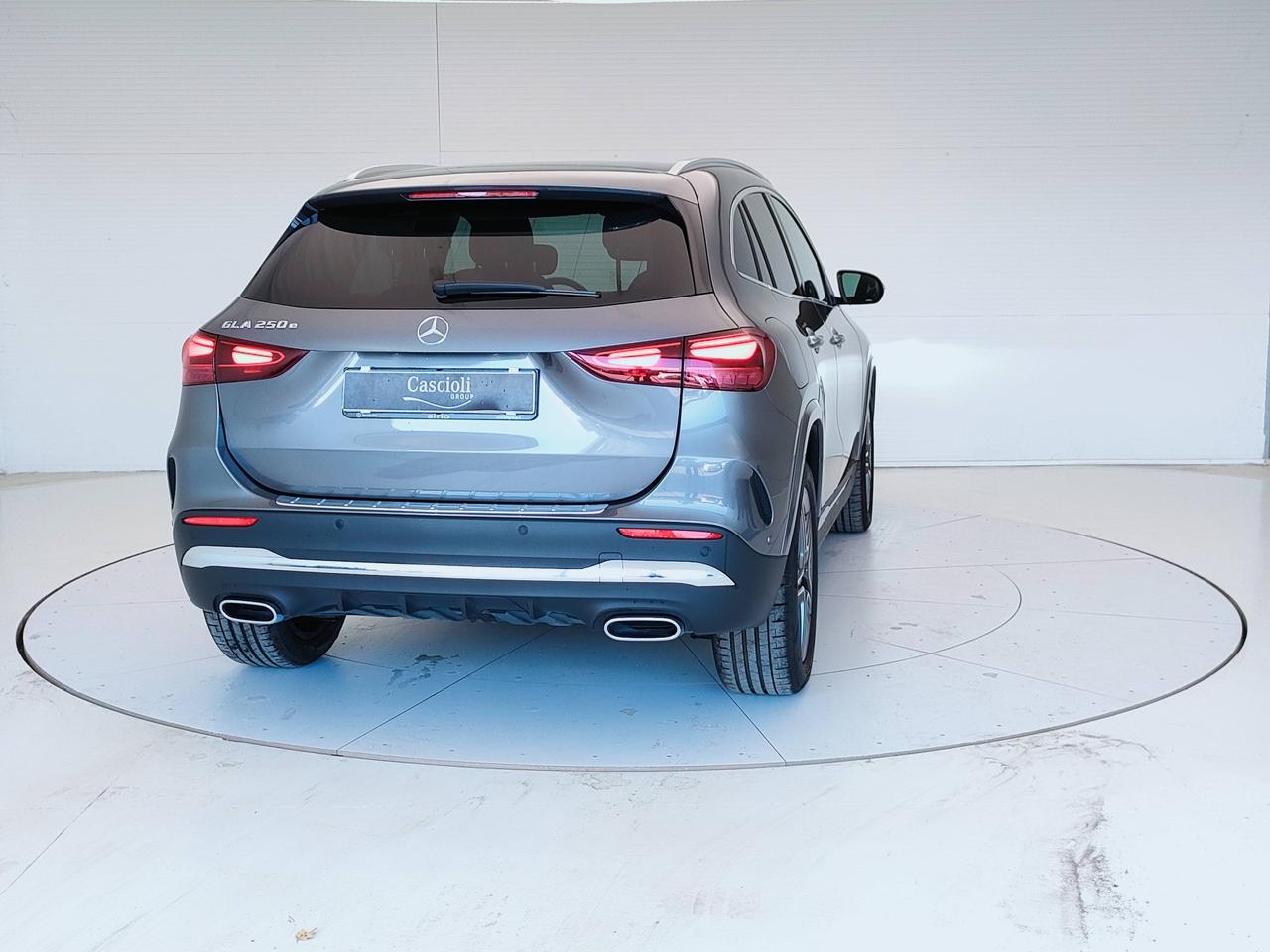 Mercedes-Benz GLA 250 e Plug-in hybrid