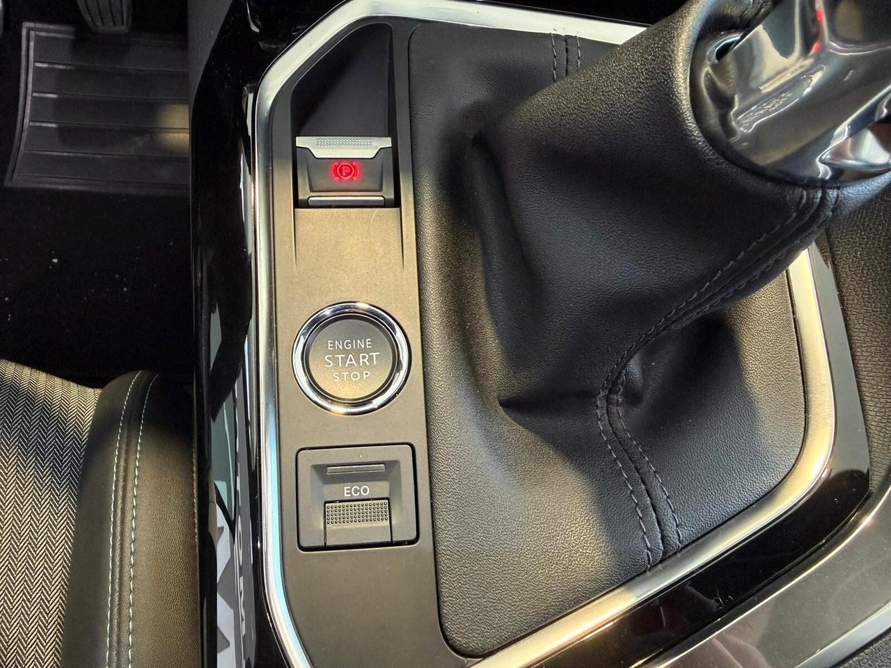 Peugeot 5008 PureTech Turbo 130 S&S Allure Pack