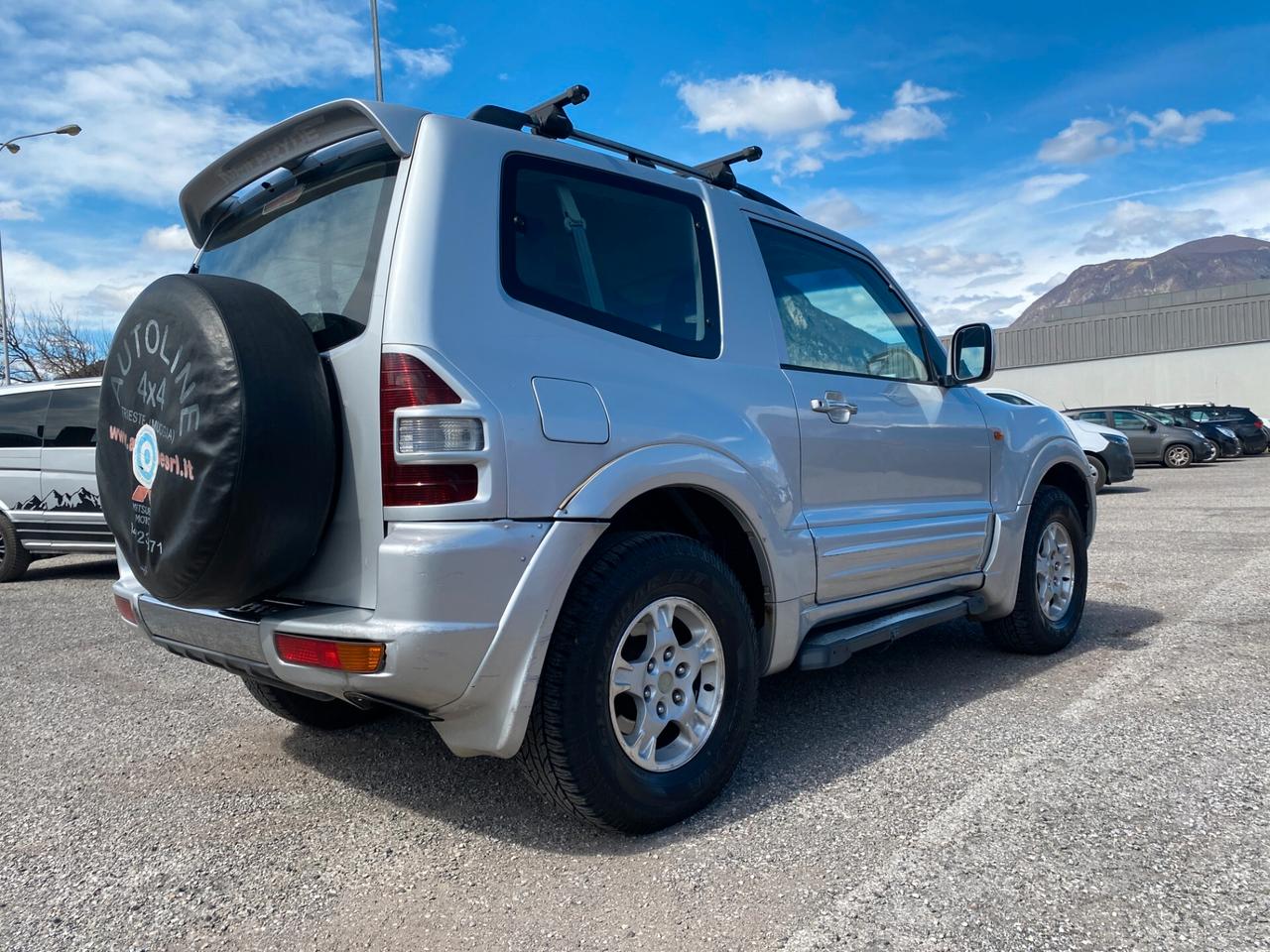 Mitsubishi Pajero 3.2 16V DI-D 3p. GLX