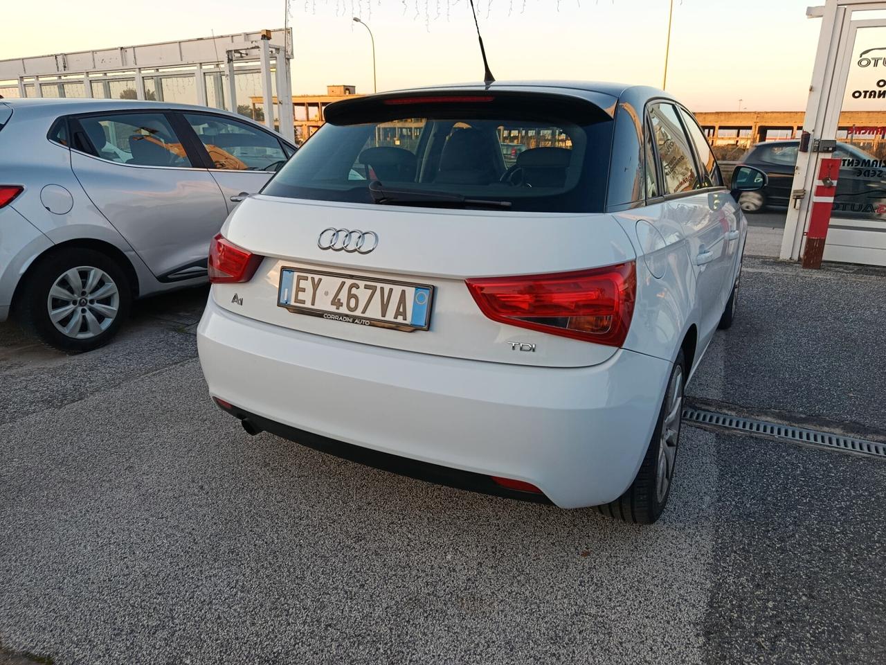 Audi A1 SPB 1.6 TDI Attraction 2014