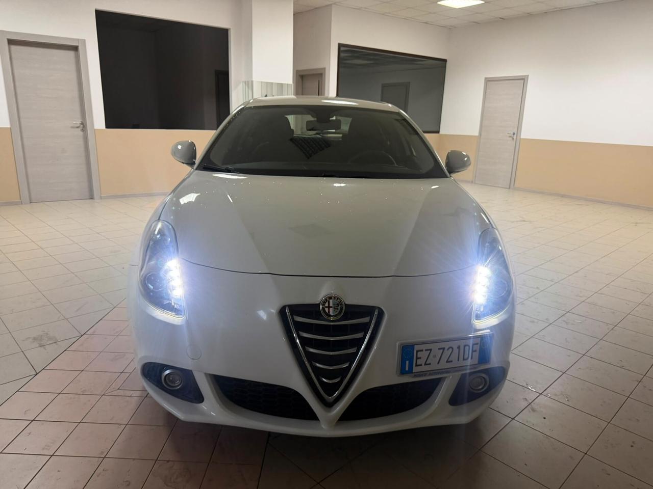 Alfa Romeo Giulietta 1.6 JTDm-2 105 CV Distinctive