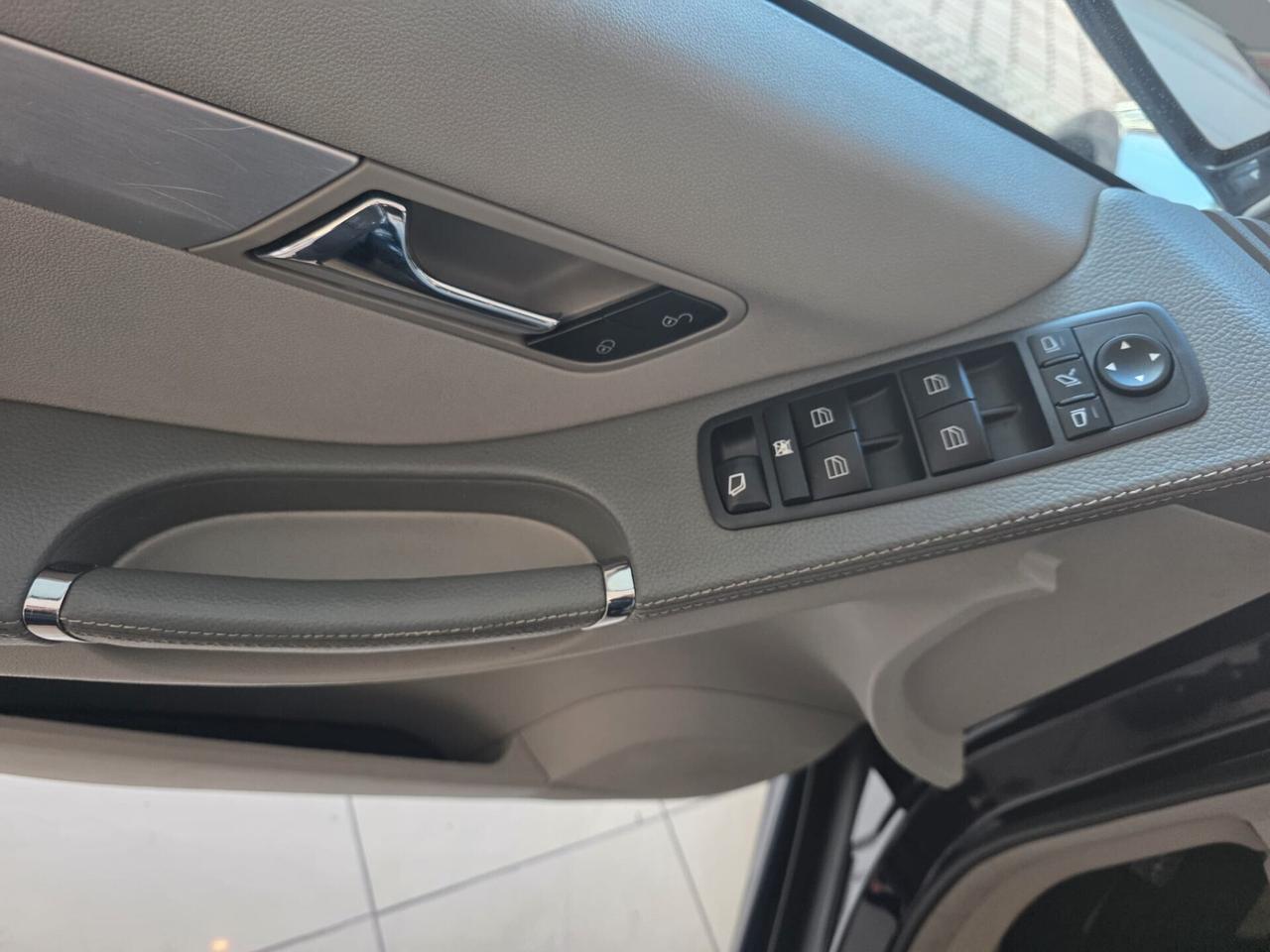 MERCEDES-BENZ CLASSE R 320 3.0 DIESEL AUTOMATICA