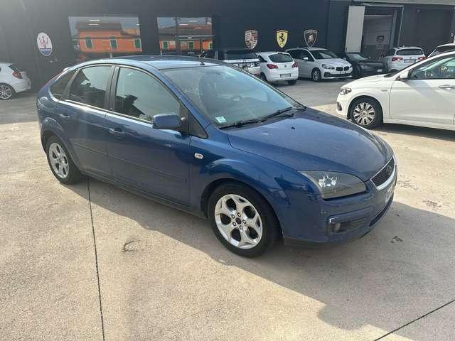 Ford Focus BERLINA 5p 1.6 tdci 90cv GUIDABILE DA NEOPAT.