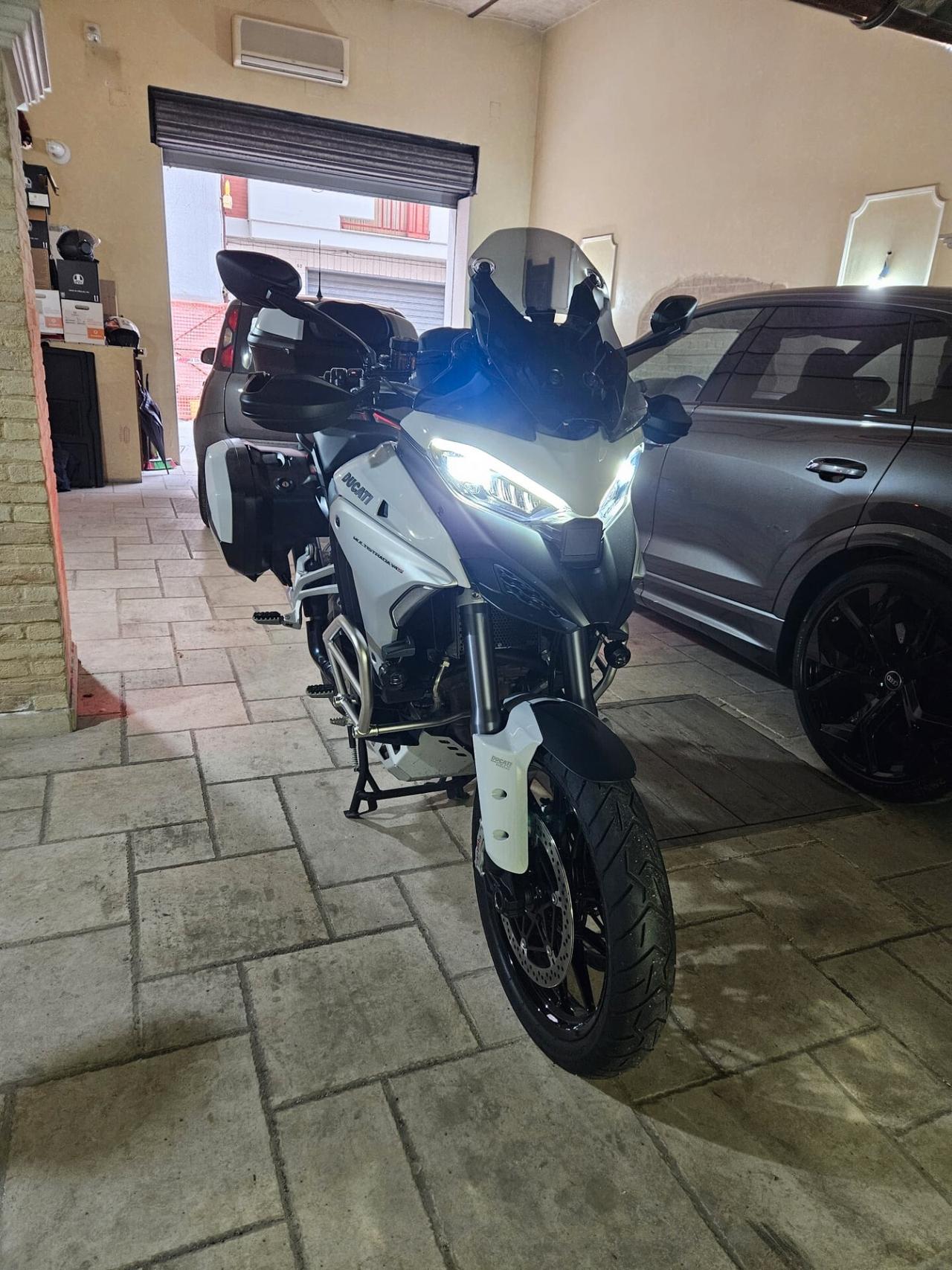 Ducati Multistrada V4S