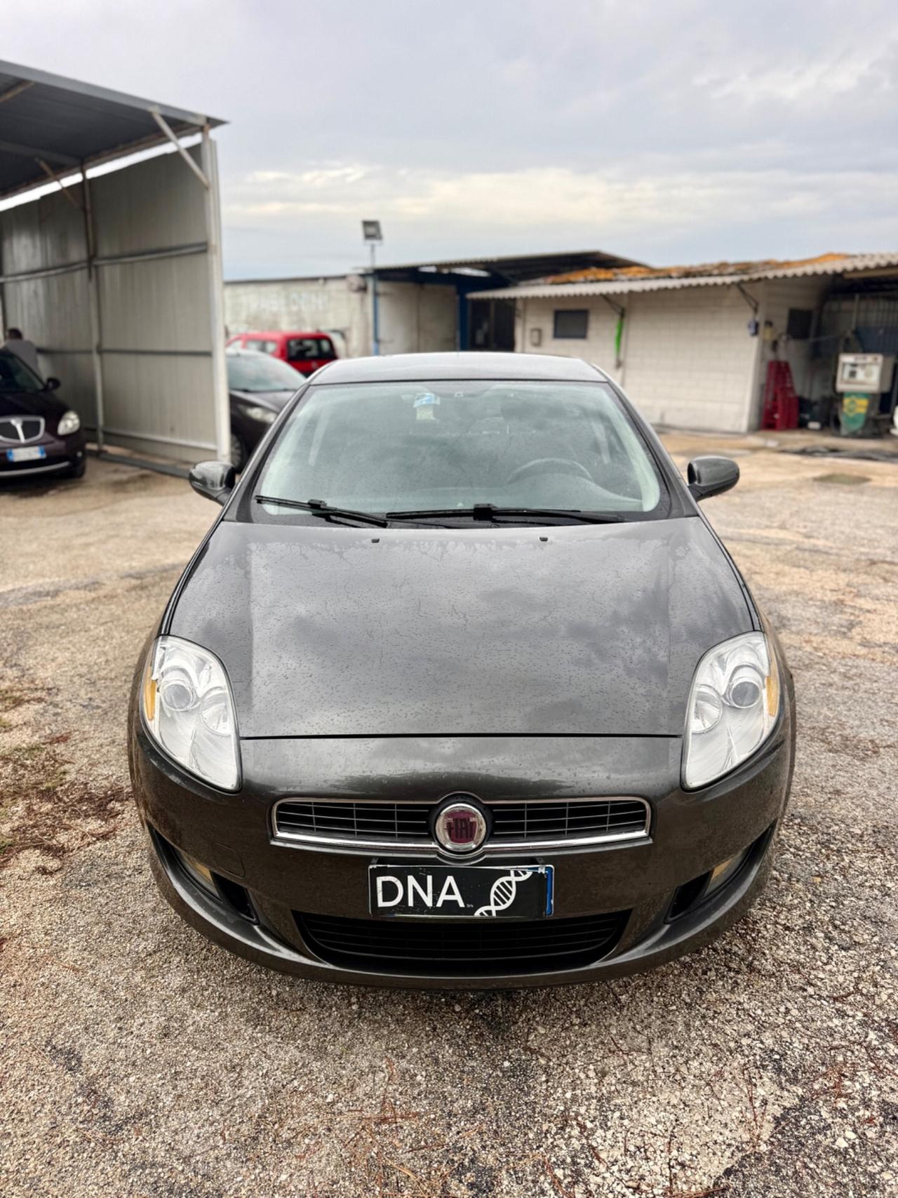 Fiat Bravo 1.4 Benzina Neopatentati unico proprietario