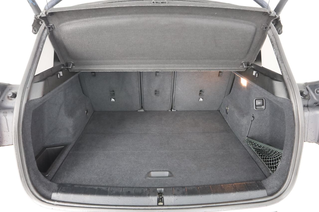 BMW X1 (F48) X1 sDrive18d Business