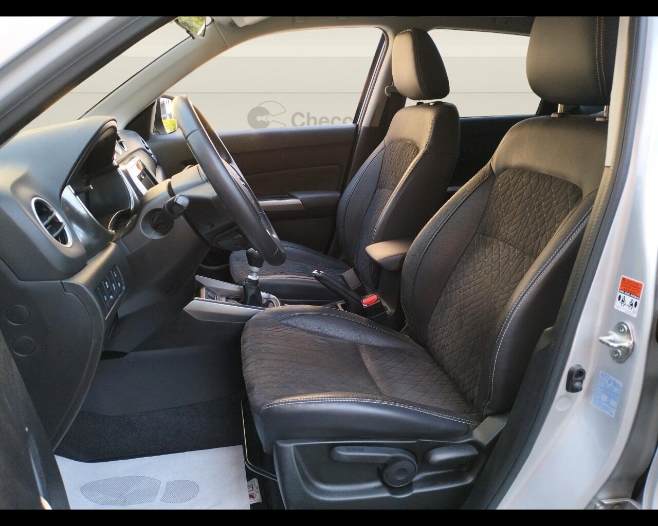 SUZUKI Vitara (2015) Vitara 1.4 Hybrid Top