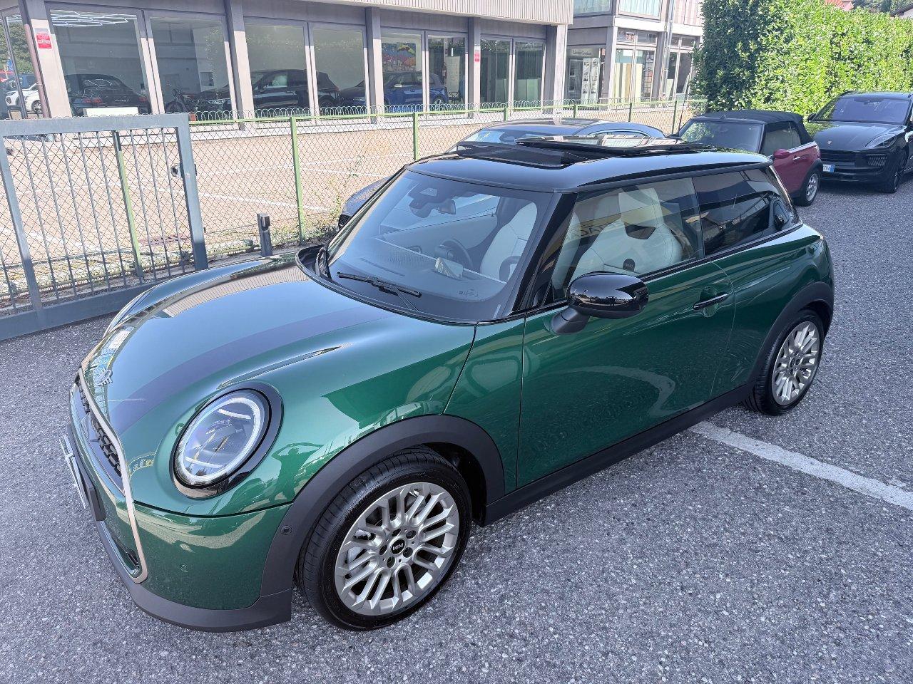 Mini Cooper 3 Porte C Favoured 1.5 Auto