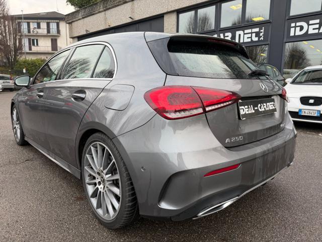MERCEDES-BENZ A 250 4 Matic Premium AMG