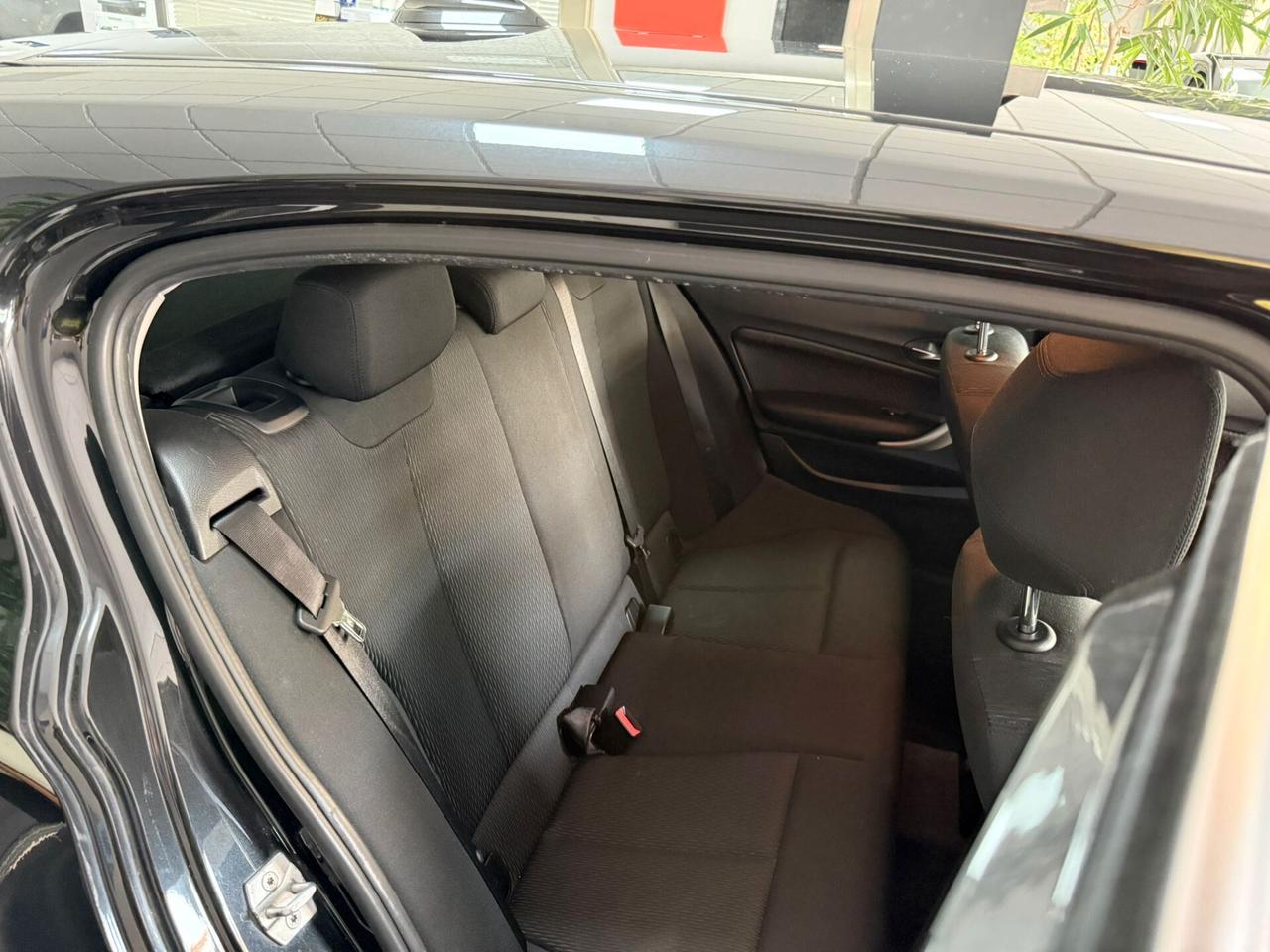 Bmw 118 118d 5p. Business