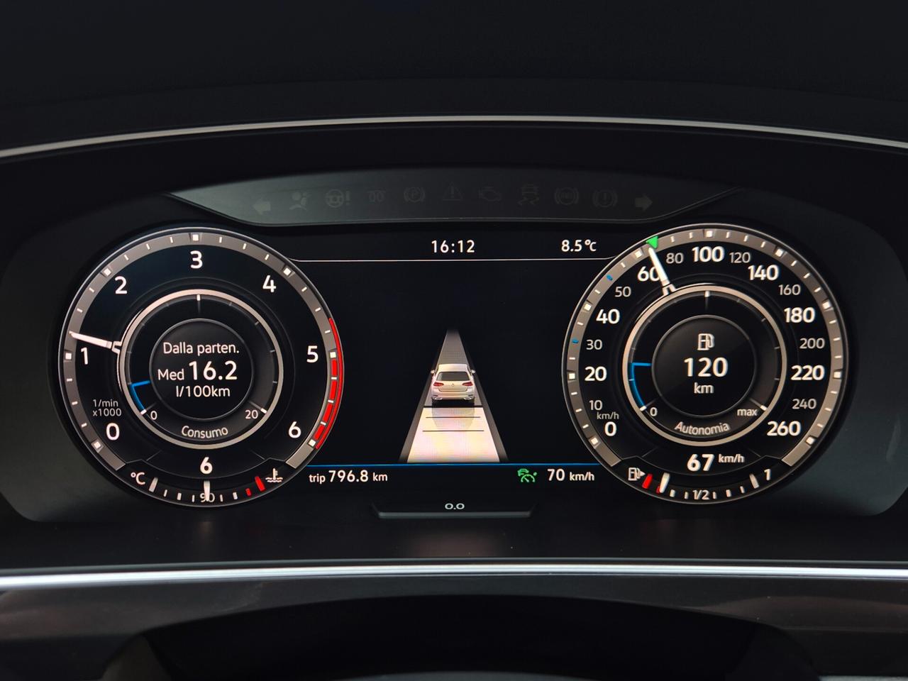 Volkswagen Tiguan 1.6 TDI R-Line Sport