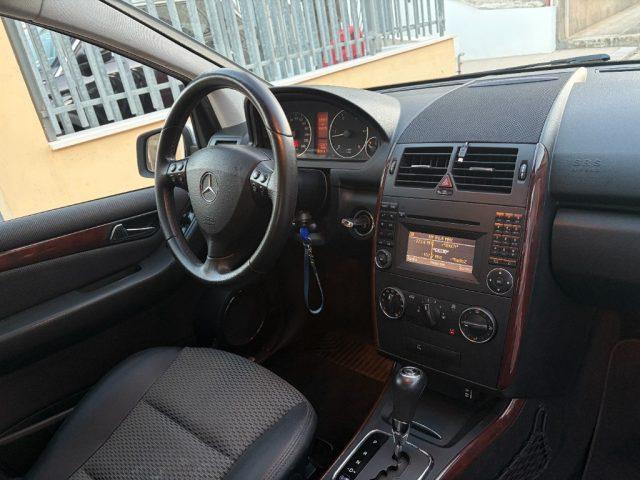 MERCEDES-BENZ A 180 CDI Aut. Elegance