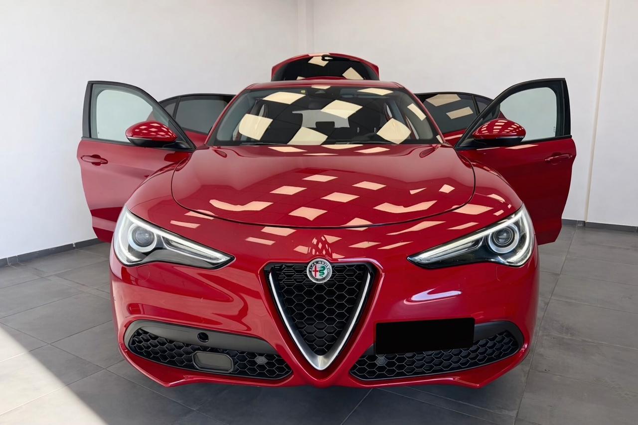 Alfa Romeo Stelvio 2.2 Turbodiesel 190 CV AT8 Q4 Executive