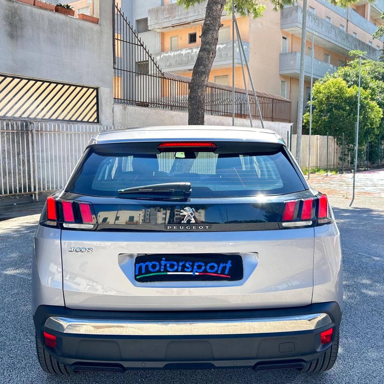 Peugeot 3008 BlueHDi 130 S&S Business