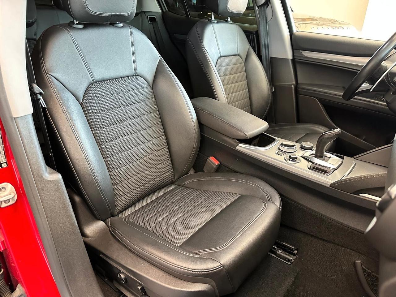 Alfa Romeo Stelvio 2.2 Turbodiesel 190 CV AT8 Q4 Sprint