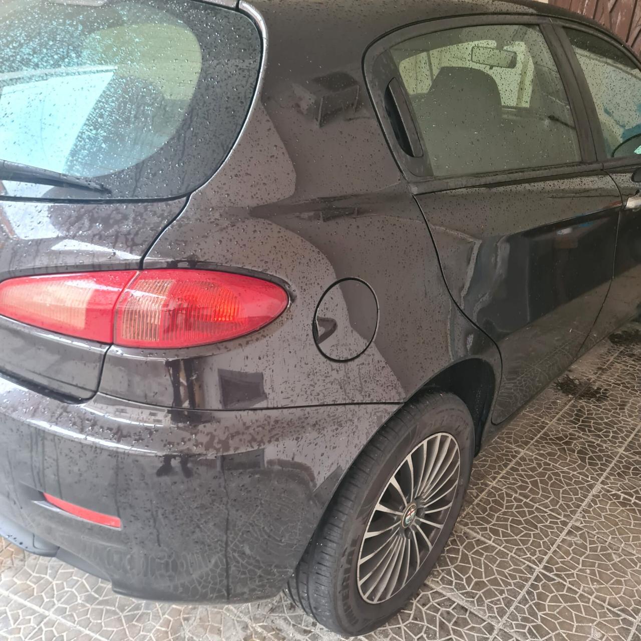 Alfa Romeo 147 1.9 JTD 120CV 5 porte Exclusive